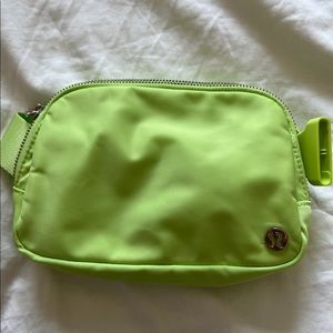 Lulu lemon belt bag